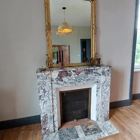 D'exception Avec Piscine Chauffee Pour 12 Personnes - Cantal Semesterbostad Le Monteil (Cantal)