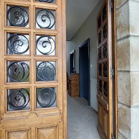 Semesterbostad D'exception Avec Piscine Chauffee Pour 12 Personnes - Cantal Le Monteil (Cantal)