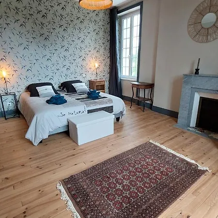 Holiday home D'exception Avec Piscine Chauffee Pour 12 Personnes - Cantal *